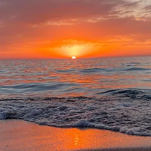 https://bobo-home-2.in-sardinia.net