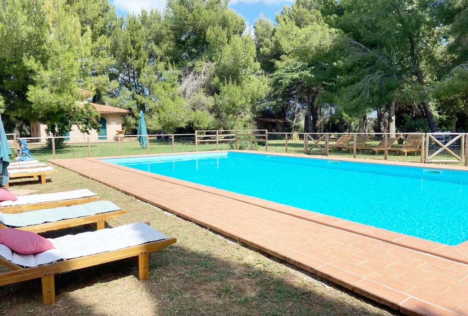 Appartamento Relais Casale Il Poggetto - I Pini By Zoom In Earth Cecina   Cecina (Livorno)