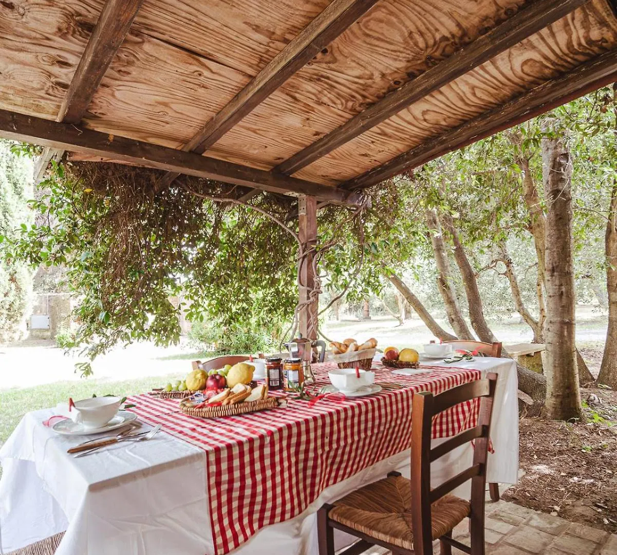Appartamento Relais Casale Il Poggetto - I Pini By Zoom In Earth Cecina  Italia